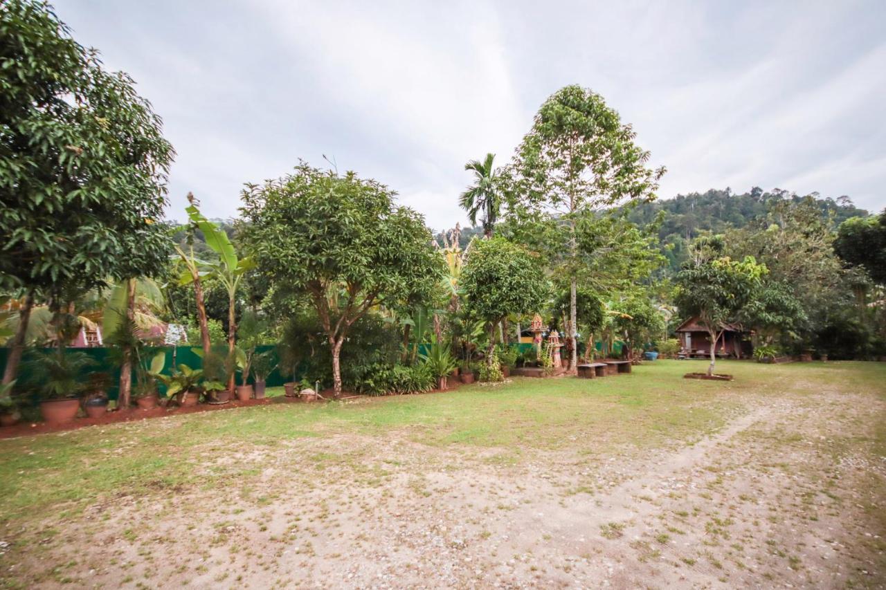 Oyo 75312 Banana Lodge خاو لاك المظهر الخارجي الصورة